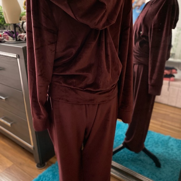 INC Women's Velour set zip hoodie & High-Rise Flare-Leg Pants Set. - Picture 5 of 7